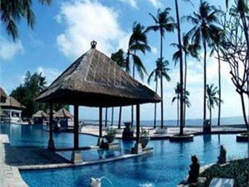 Patra Semarang Hotel & Convention Exterior foto